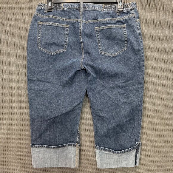 Casual Corner Annex Womens Size 18W Blue Stretch Denim Cropped Cuffed Hem Jeans - Picture 1 of 10